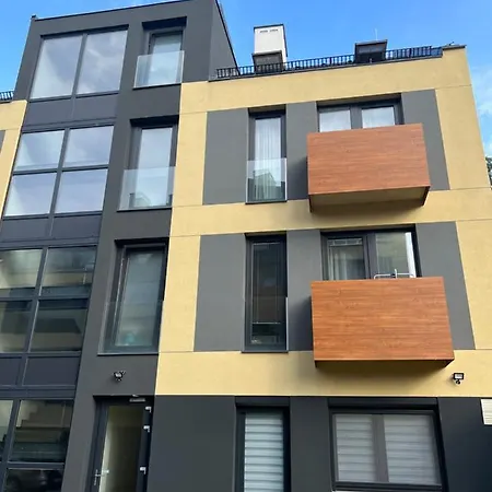 Modern Apartment *