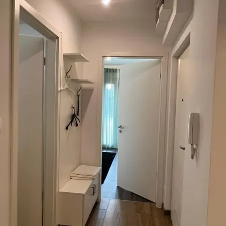 Apartment Modern