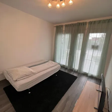 Modern * Szeged